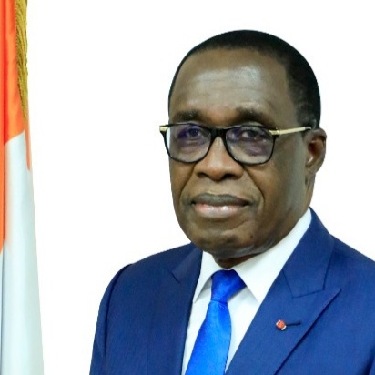 Dr Eugène Aka Aouélé